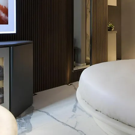 Apartment Suite Michelangelo In Brera *